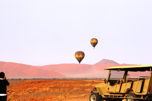 endless horizons namibia - ballooning